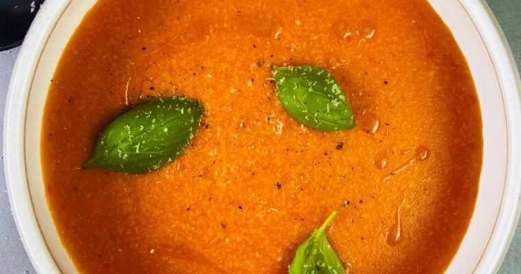 Velvety Saffron Tomato Soup